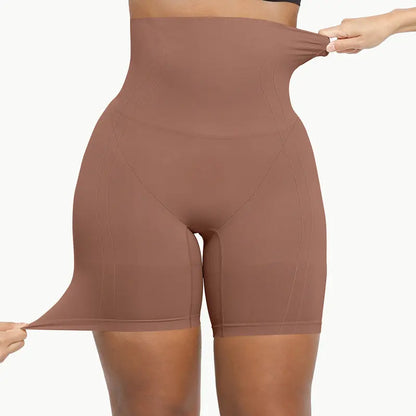 Selene Sculpting Shorts stretch